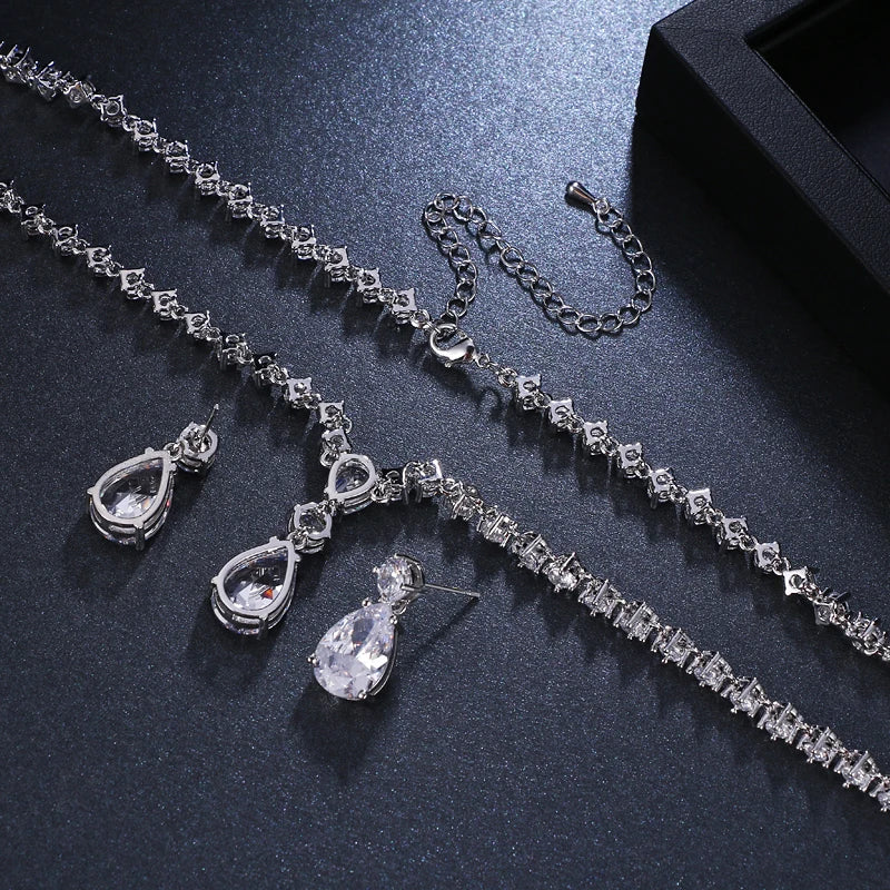 Cubic Zirconia Crystal Eaerrings Necklace set for Wedding